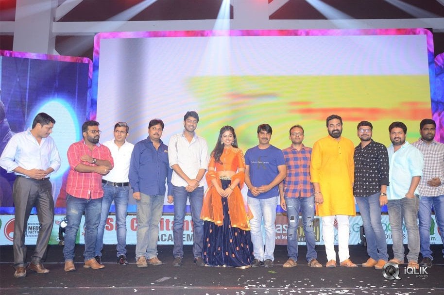 Jamba-Lakidi-Pamba-Movie-Pre-Release-Event